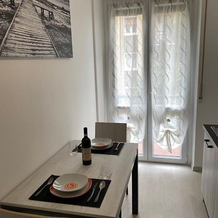 First Home Milánó Kültér fotó